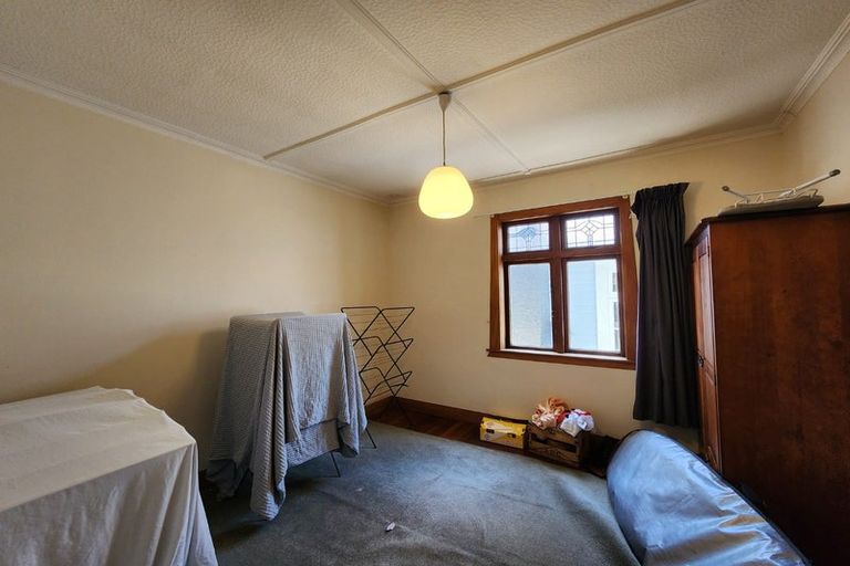 Photo of property in 76 Glenmore Street, Northland, Wellington, 6012