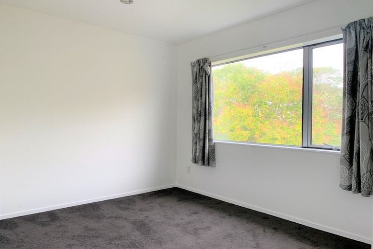 Photo of property in 44d Mountain Road, Mangere Bridge, Auckland, 2022