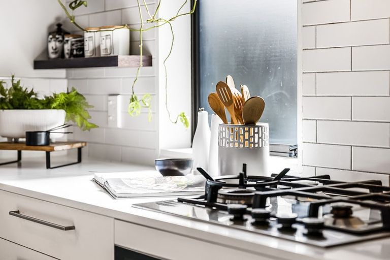 Photo of property in 2/47 Shakespeare Road, Milford, Auckland, 0620