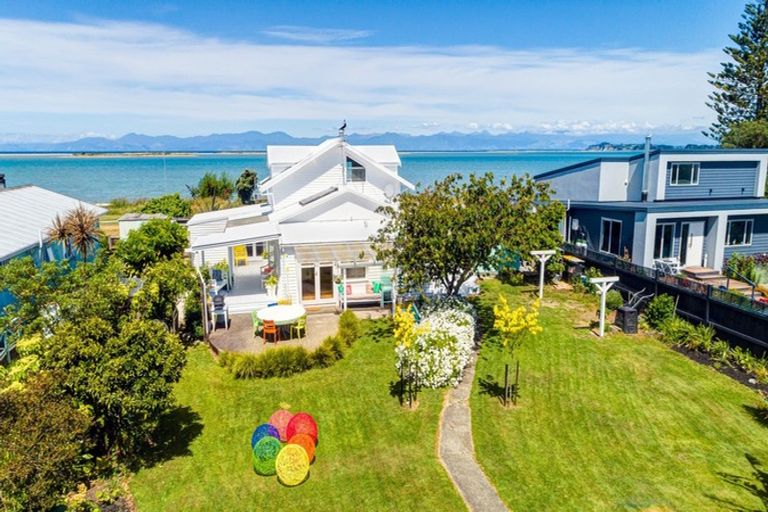Photo of property in 9 Trewavas Street, Motueka, 7120