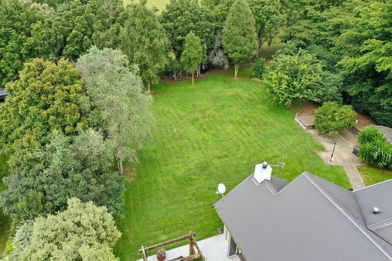 Photo of property in 210 Leger Grove, Te Awamutu, 3875