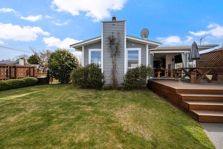 Photo of property in 10 Aintree Street, Bishopdale, Christchurch, 8051