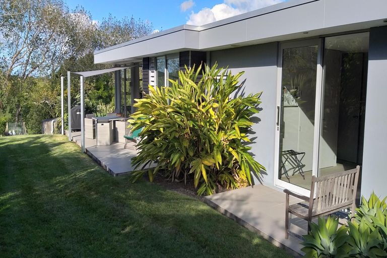 Photo of property in 17 Wairangi Road, Kerikeri, 0294