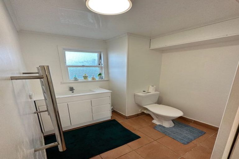 Photo of property in 327 Adelaide Road, Newtown, Wellington, 6021