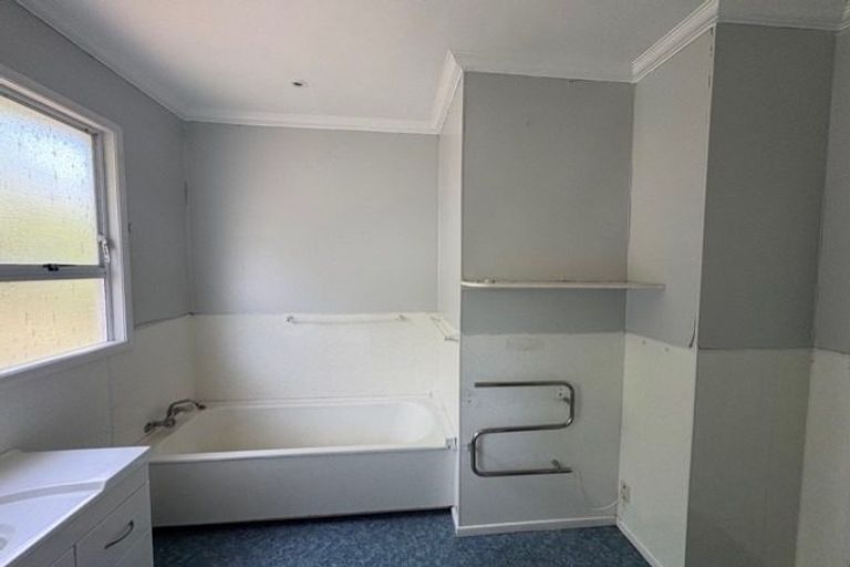 Photo of property in 31 Dives Avenue, Hawera, 4610