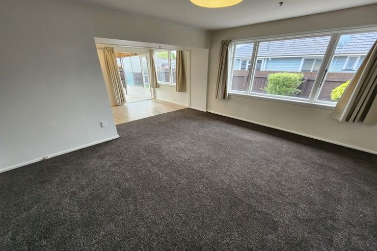 Photo of property in 176 Springs Road, Hornby, Christchurch, 8042