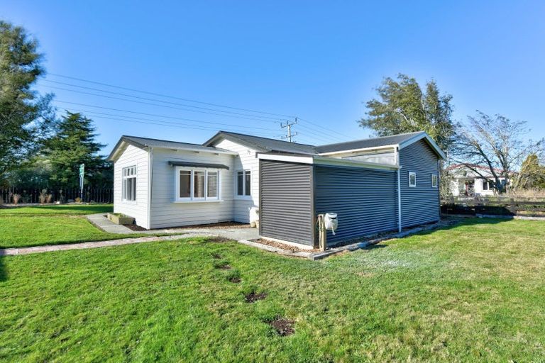 Photo of property in 9 Essex Street, Mossburn, 9792