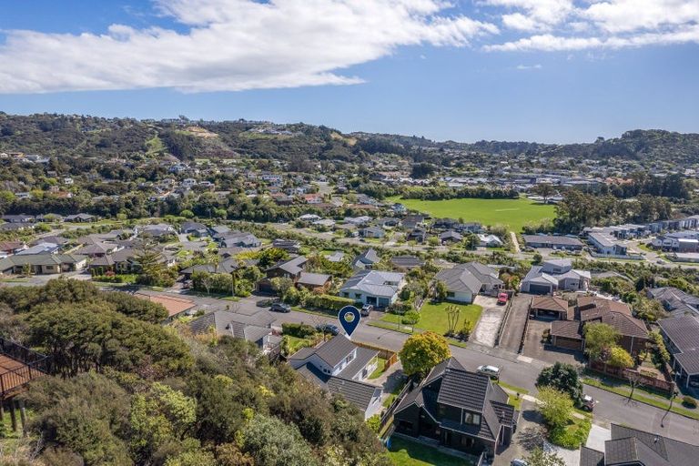 Photo of property in 33 Spyglass Lane, Whitby, Porirua, 5024