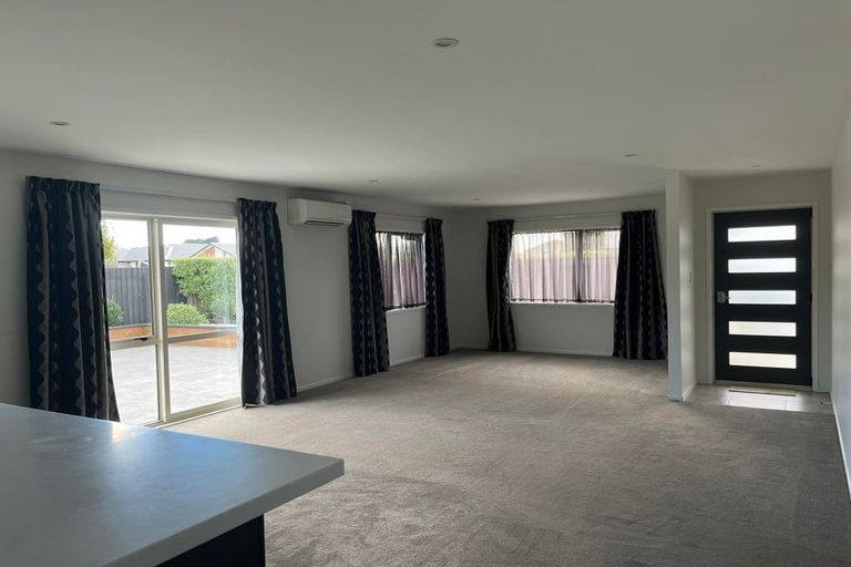 Photo of property in 301 Halswell Junction Road, Halswell, Christchurch, 8025