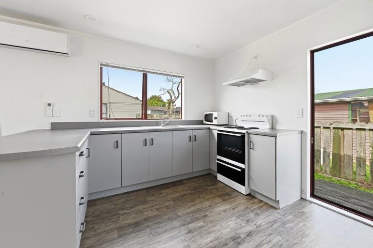Photo of property in 8 Beech Place, Owhata, Rotorua, 3010