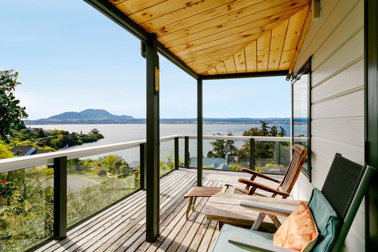 Photo of property in 23 Ewing Grove, Acacia Bay, Taupo, 3330