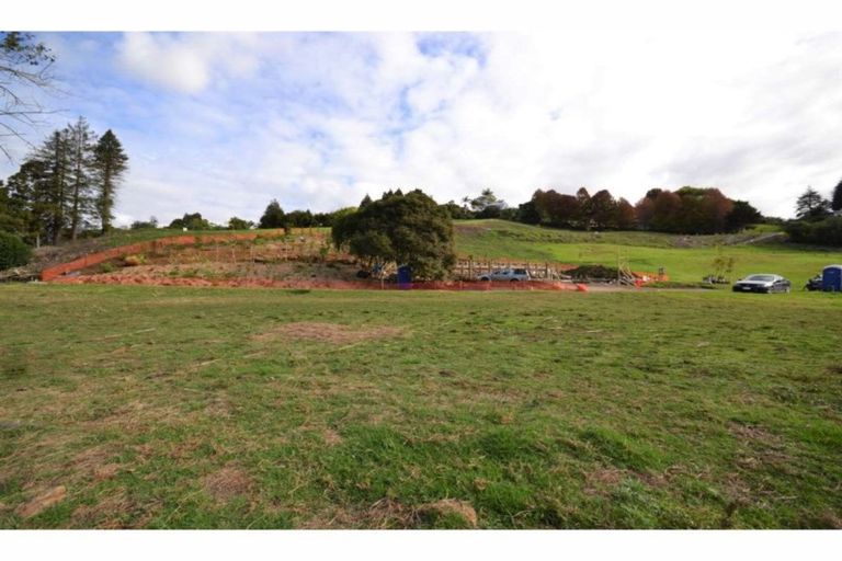 Photo of property in 11 Mandeno Drive, Kerikeri, 0230