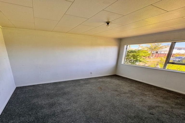 Photo of property in 279 Pakuranga Road, Pakuranga Heights, Auckland, 2010