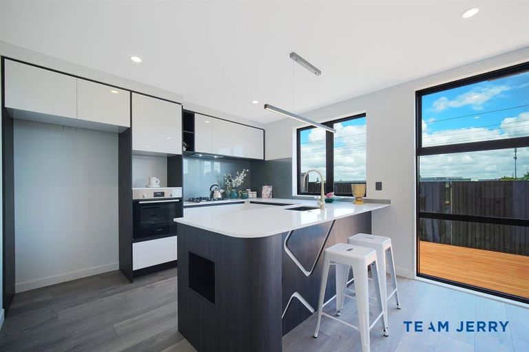 Photo of property in 36 Kapia Drive, Takanini, 2112