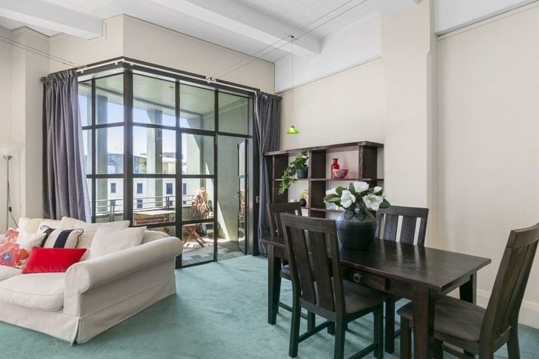 Photo of property in Dominion Apartments, 11/80u Victoria Street, Wellington Central, Wellington, 6011
