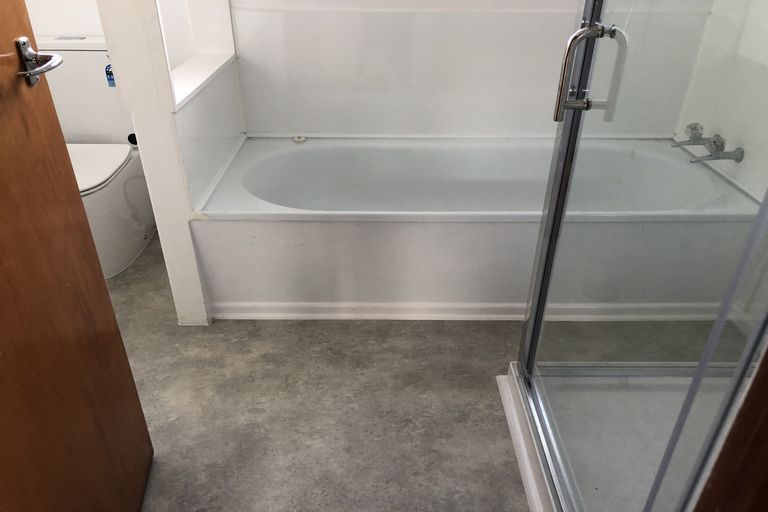 Photo of property in 17 Glen Norman Avenue, Henderson, Auckland, 0610