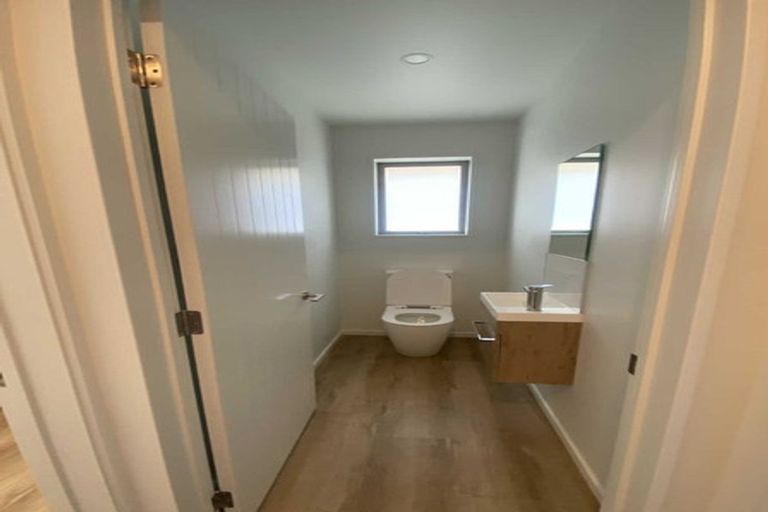 Photo of property in 33 Harness Way, Rolleston, 7615