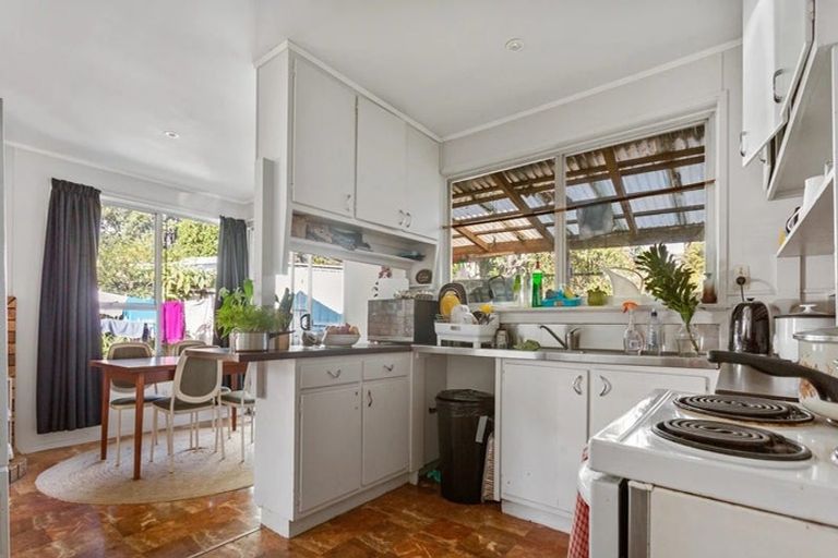 Photo of property in 29 Burndale Terrace, Manurewa, Auckland, 2102