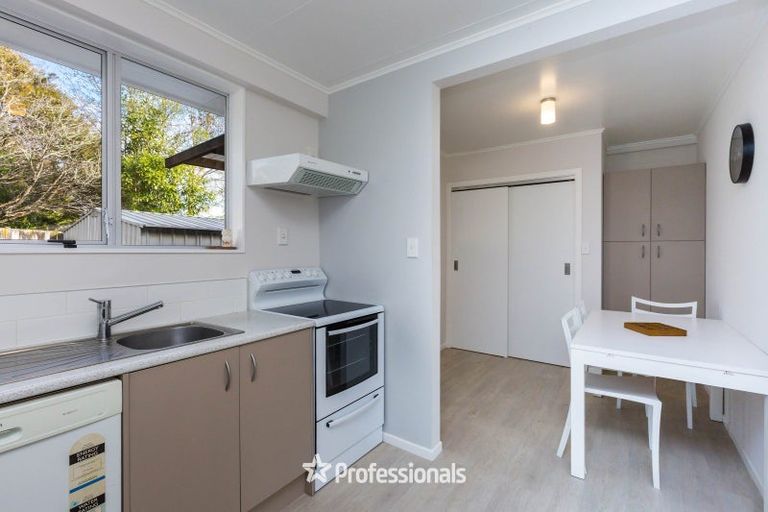 Photo of property in 7 Garth Lane, Maoribank, Upper Hutt, 5018