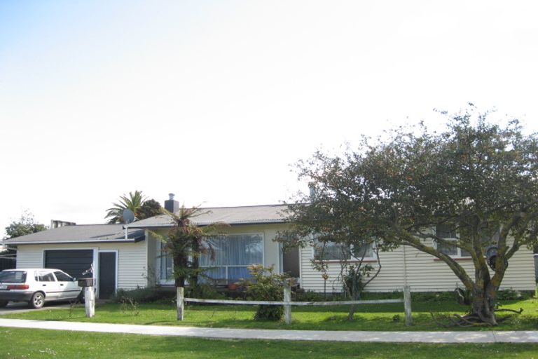 Photo of property in 2 Sydney Street, Wairoa, 4108