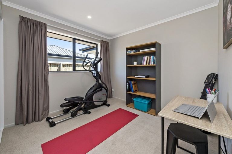Photo of property in 1 Caracara Place, Rolleston, 7615