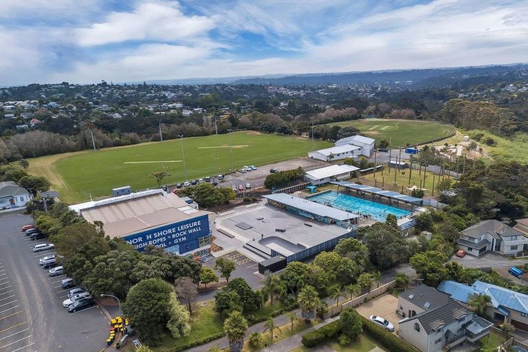 Photo of property in 12/27 Mokoia Road, Birkenhead, Auckland, 0626