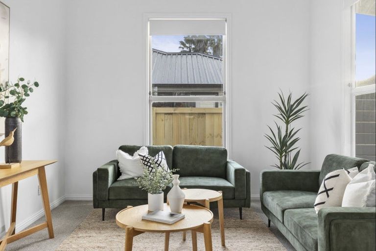 Photo of property in 2/201 Victoria Street, Cambridge, 3434
