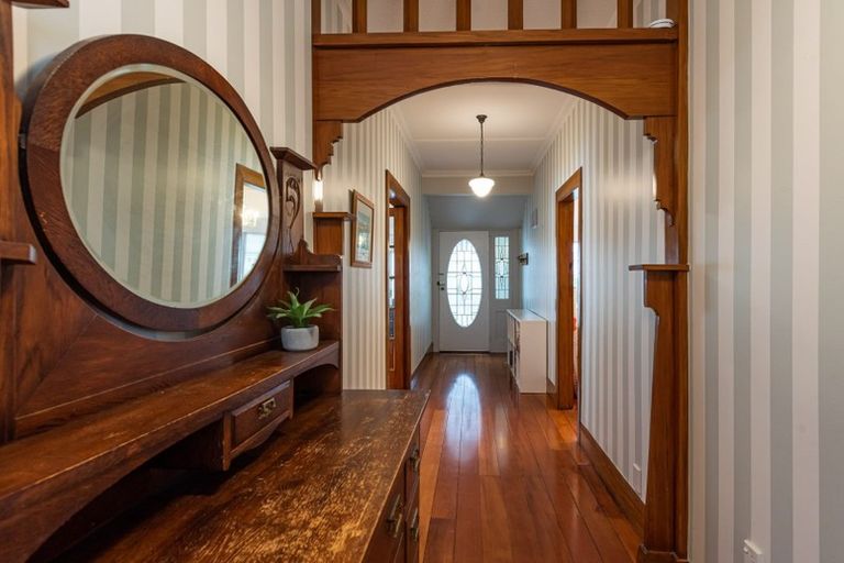 Photo of property in 52 Dundas Street, Seatoun, Wellington, 6022