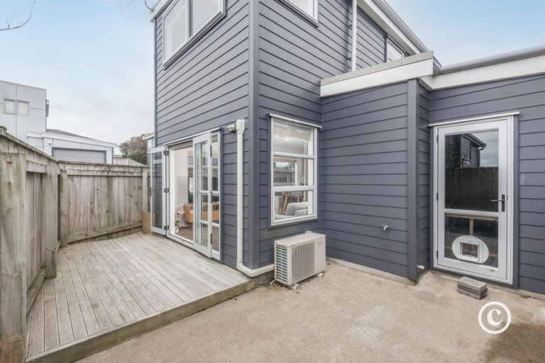 Photo of property in 14-f2 Tireti Road, Titahi Bay, Porirua, 5022