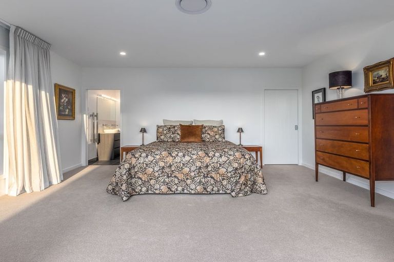 Photo of property in 25 Phoenix Palms Grove, Levin, 5510