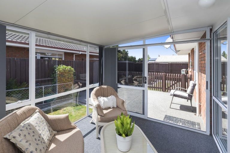 Photo of property in 18 Moffett Street, Islington, Christchurch, 8042
