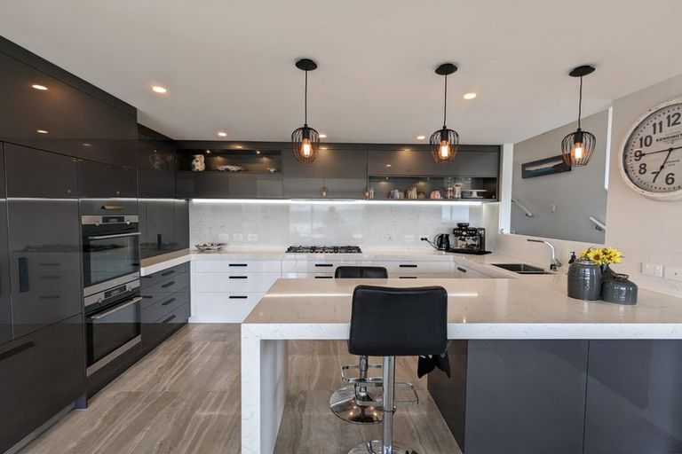 Photo of property in 29 Pacific View, Whitby, Porirua, 5024