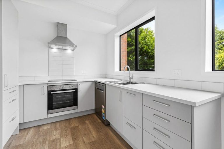 Photo of property in 500a Te Atatu Road, Te Atatu Peninsula, Auckland, 0610