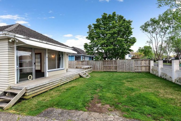 Photo of property in 42 Montgomery Crescent, Bader, Hamilton, 3206