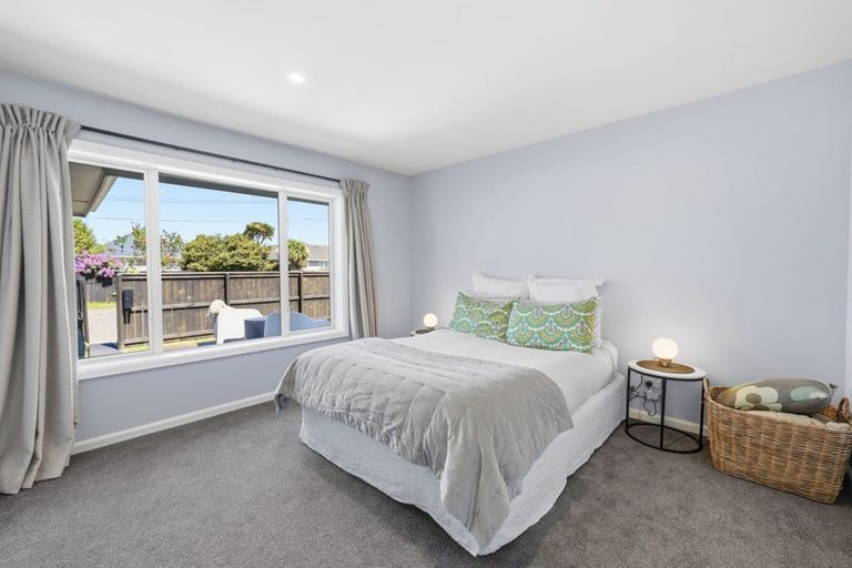 Photo of property in 22 Esperance Street, St Albans, Christchurch, 8052