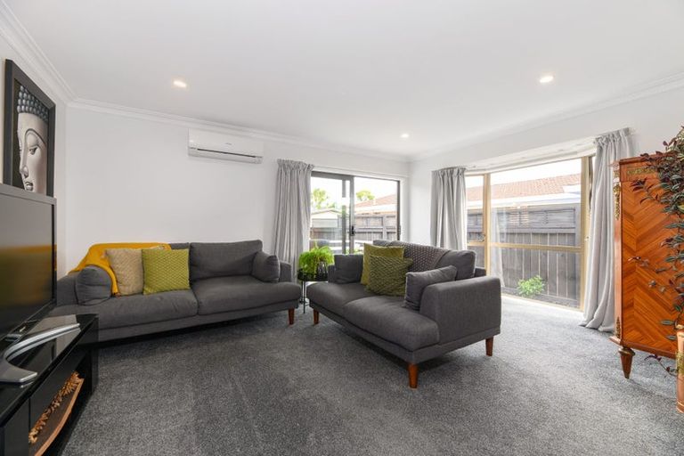 Photo of property in 63a Nile Road, Milford, Auckland, 0620