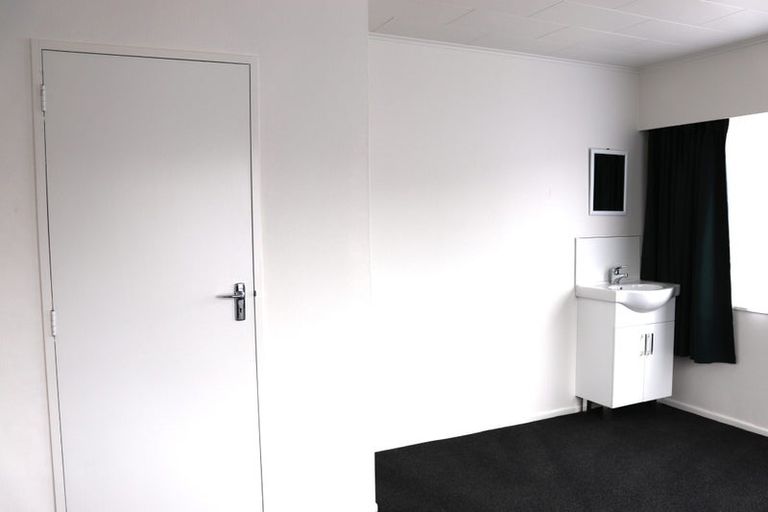 Photo of property in 71a Main Road, Wainuiomata, Lower Hutt, 5014