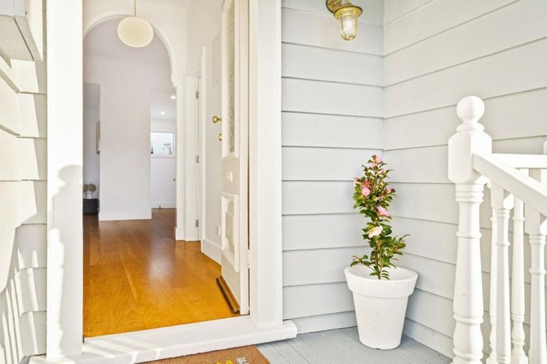 Photo of property in 48 Princes Street, Riverhead, 0820