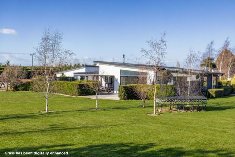 Photo of property in 18 Warwick Road, Ohoka, Rangiora, 7475