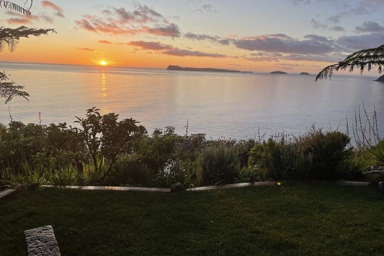 Photo of property in 15 Pacific Drive, Tairua, 3508