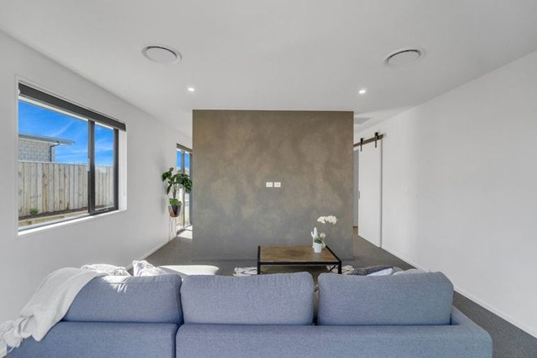 Photo of property in 14 Greig Crescent, Amberley, 7481