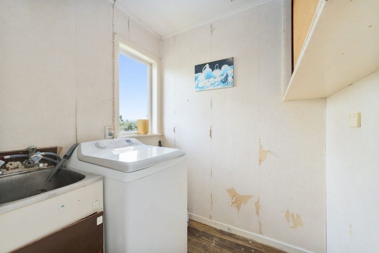 Photo of property in 58 Chorley Avenue, Massey, Auckland, 0614