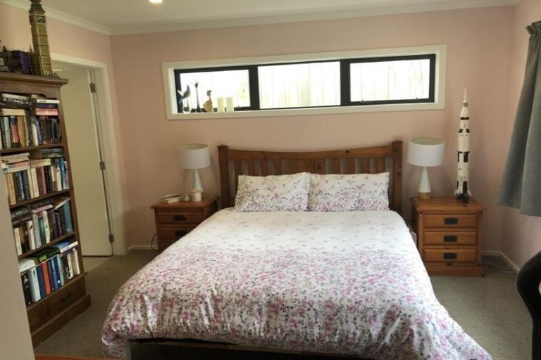 Photo of property in 11 Jack Vaughan Grove, Wainuiomata, Lower Hutt, 5014