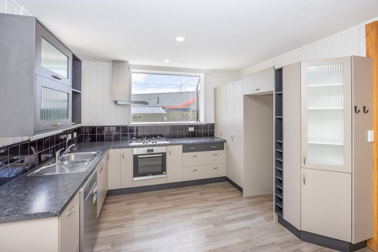 Photo of property in 50 Poaka Avenue, Dinsdale, Hamilton, 3204