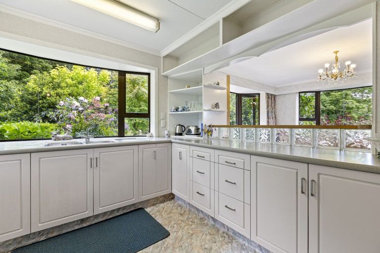 Photo of property in 14 Tainui Terrace, Inglewood, 4330