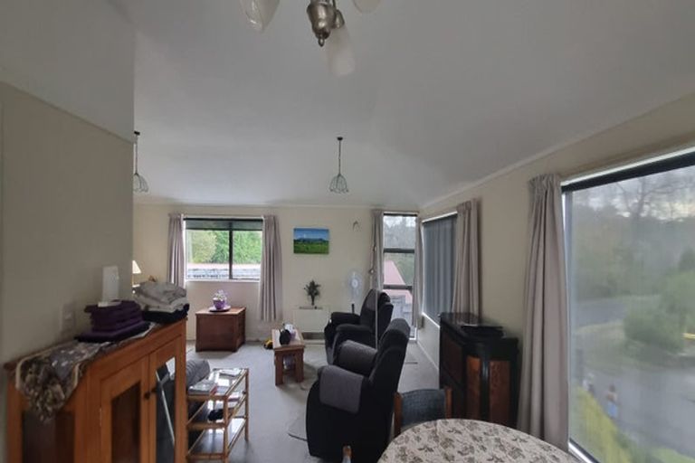 Photo of property in 4 Lombardy Place, Whalers Gate, New Plymouth, 4310