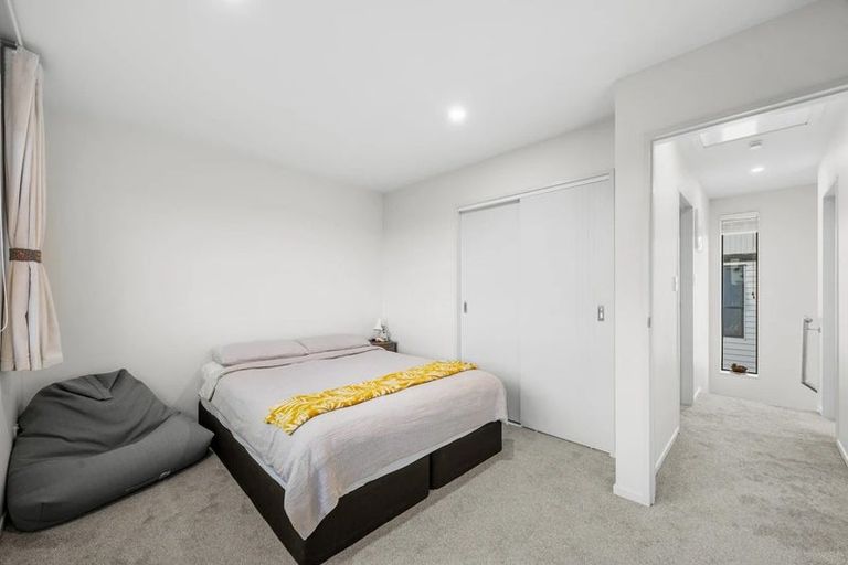 Photo of property in 77 John Gray Street, Papakura, 2110