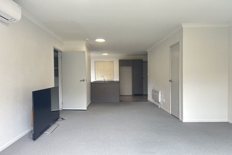 Photo of property in St Claire Village, 1/172 Mcleod Road, Te Atatu South, Auckland, 0610