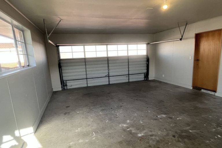 Photo of property in 636a Main Street, Palmerston North, 4414