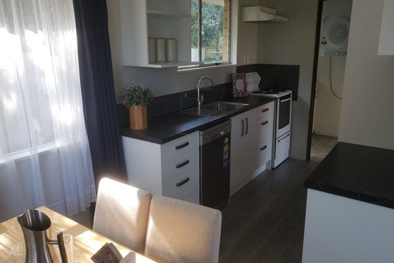 Photo of property in 26 Elmwood Crescent, Pukete, Hamilton, 3200